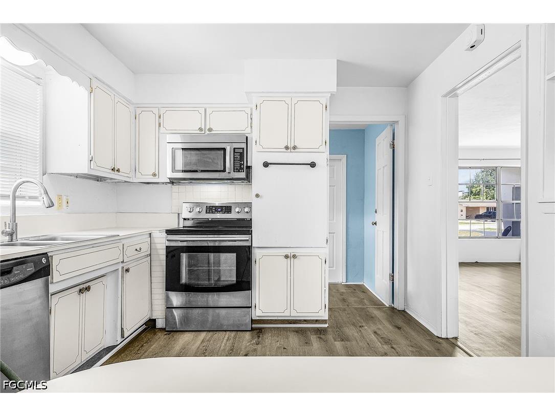 4360 Lagg Avenue Fort Myers FL 33901 2026022742 image7
