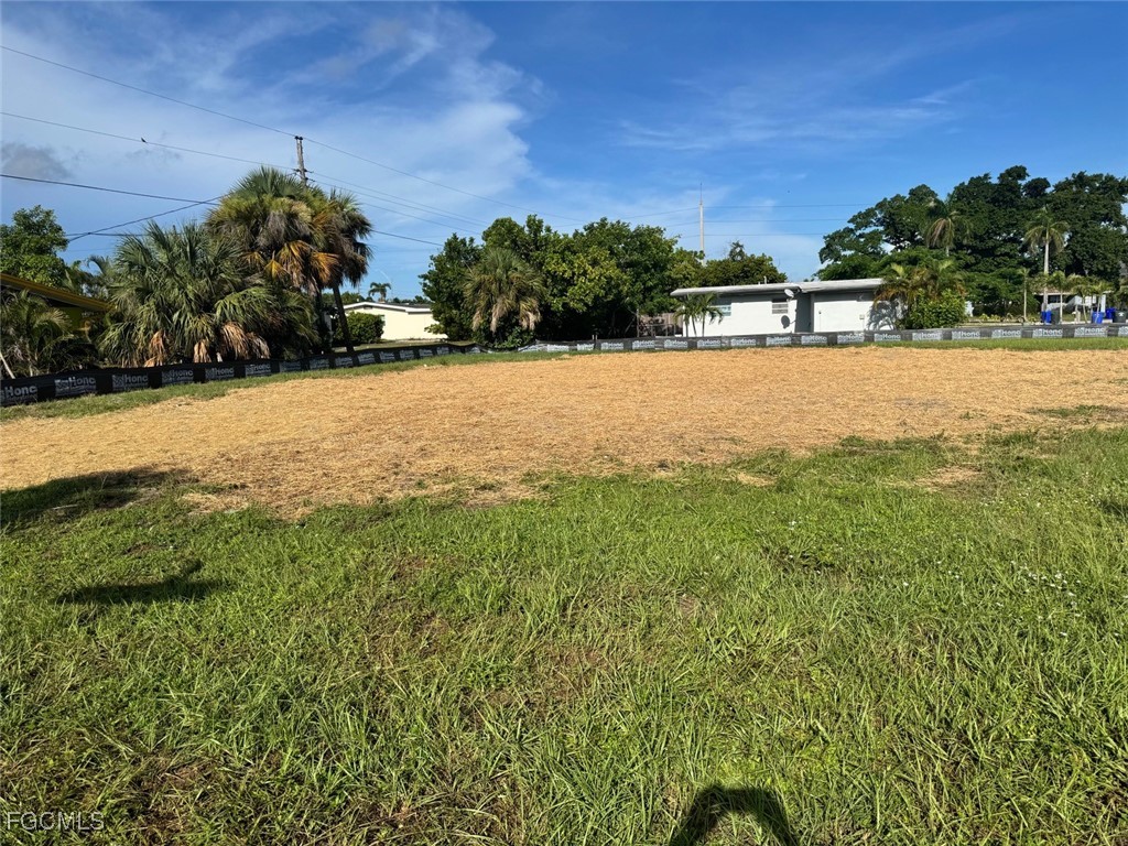 4360 Orangewood Avenue Fort Myers FL 33901 2025004972 image3