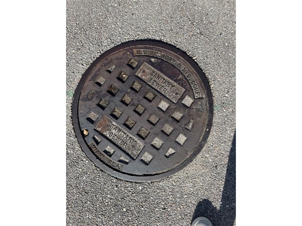 4360 Orangewood Avenue Fort Myers FL 33901 2025004972 image5