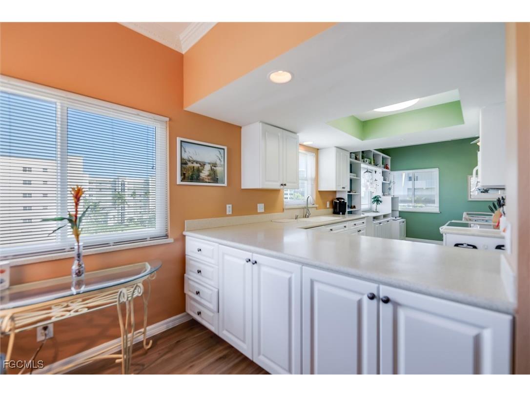 4361 Bay Beach Lane #424 Fort Myers Beach FL 33931 2025014716 image7