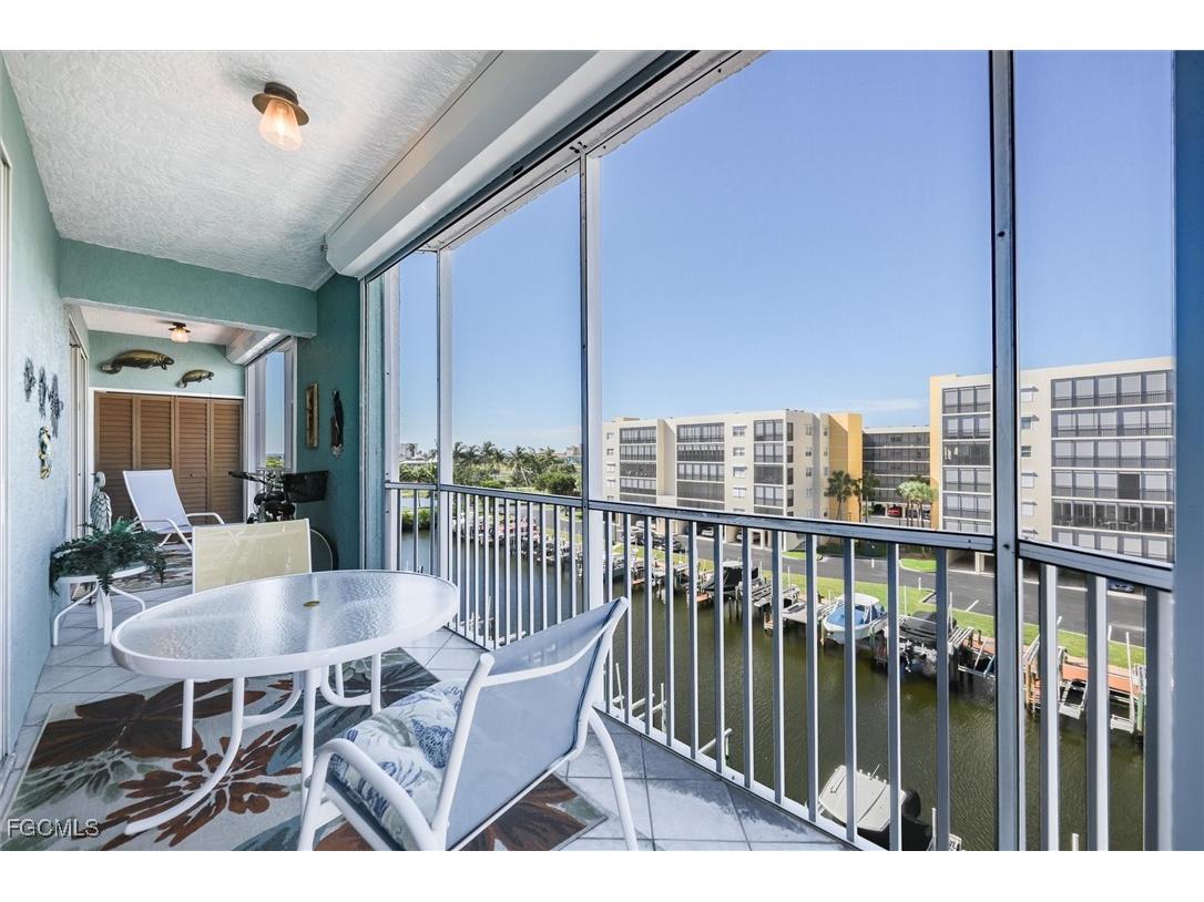 4361 Bay Beach Lane #424 Fort Myers Beach FL 33931 2025014716 image9