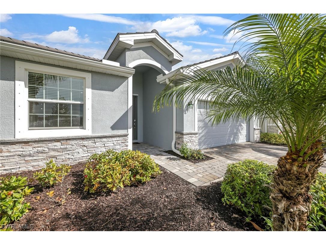 4361 Teaberry Lane Fort Myers FL 33916 224014440 image1
