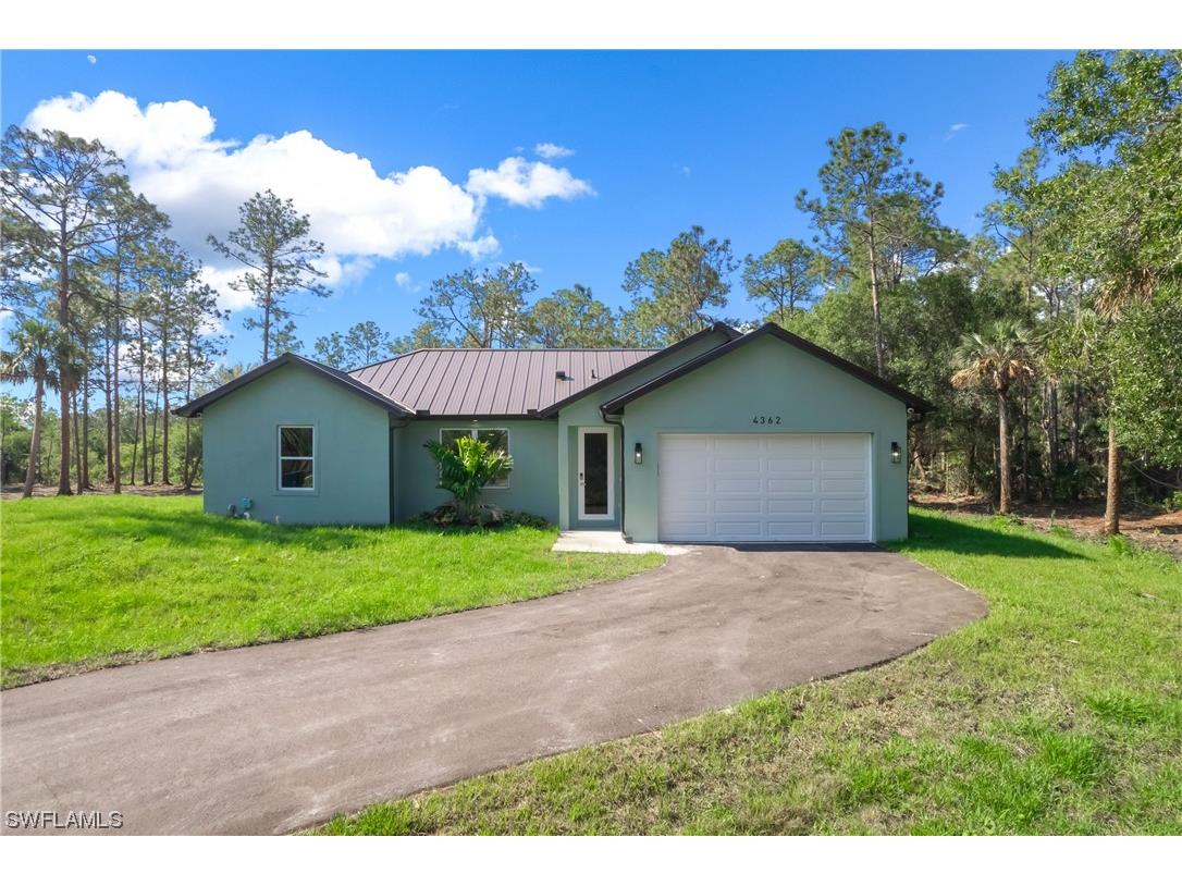 4362 14th Avenue SE Naples FL 34117 223055351 image1