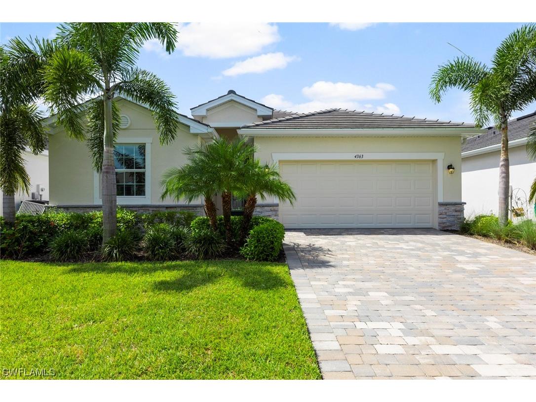 4363 Bluegrass Drive Fort Myers FL 33916 223059168 image1