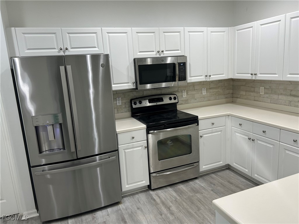 4364 Avian Avenue Fort Myers FL 33916 225049381 image1