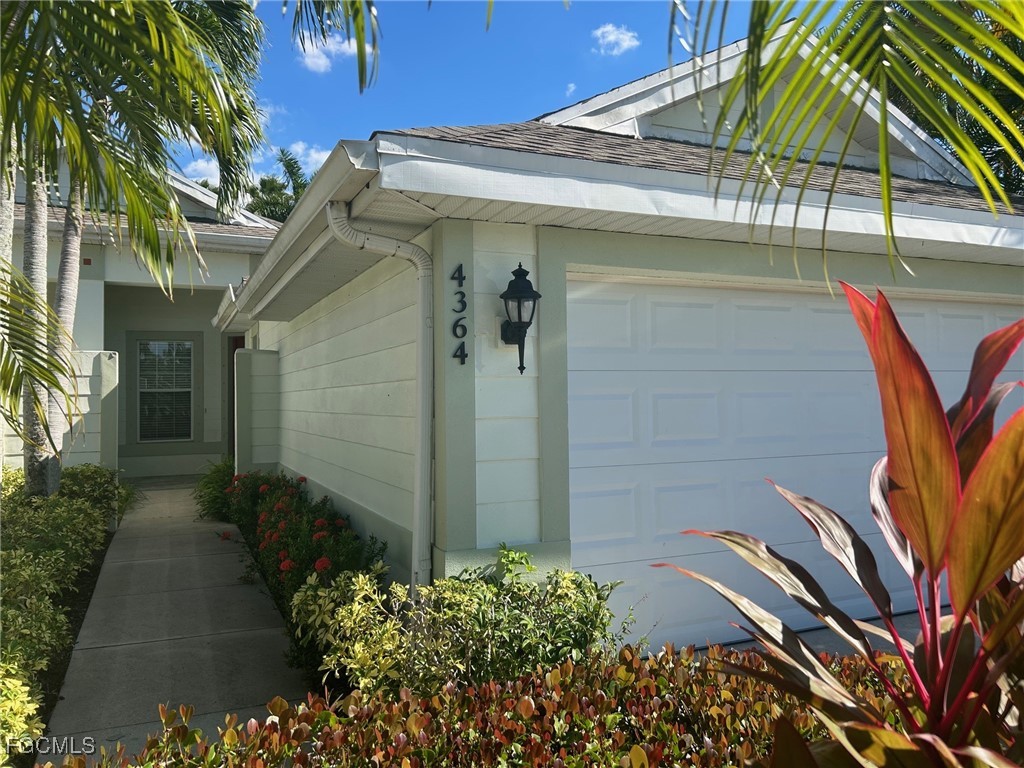 4364 Avian Avenue Fort Myers FL 33916 225049381 image2