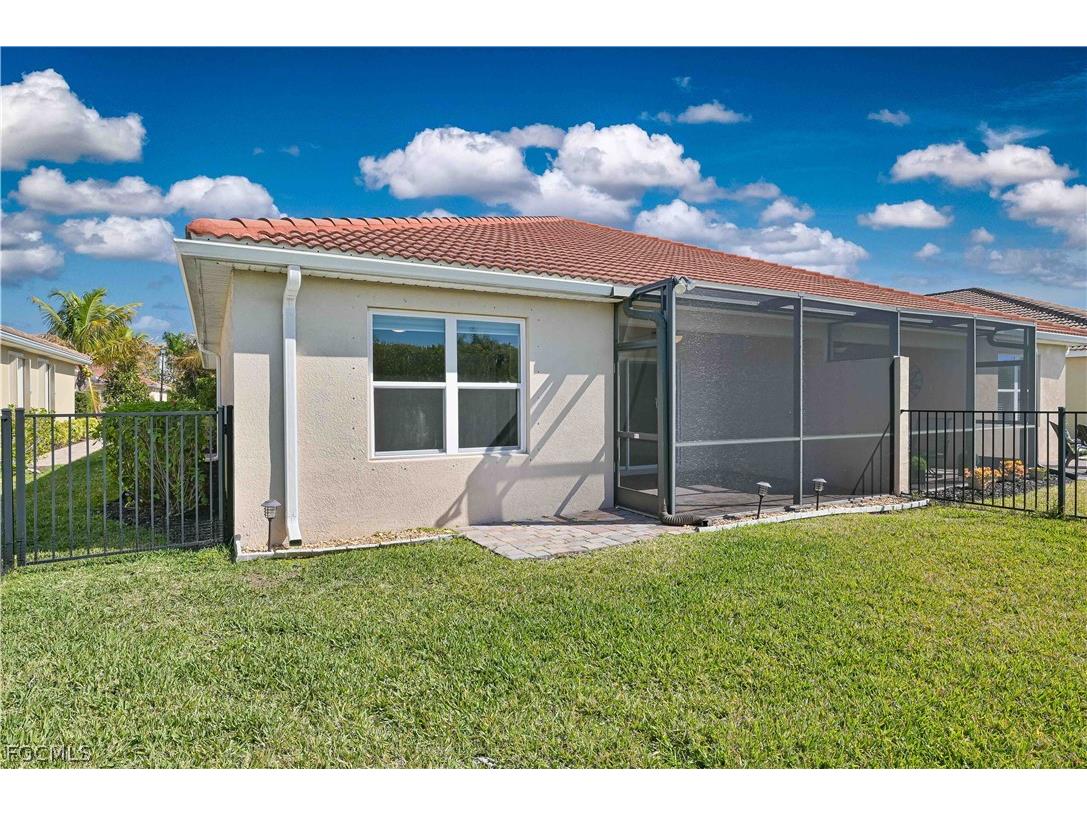 4365 Dutchess Park Road Fort Myers FL 33916 2026007256 image6