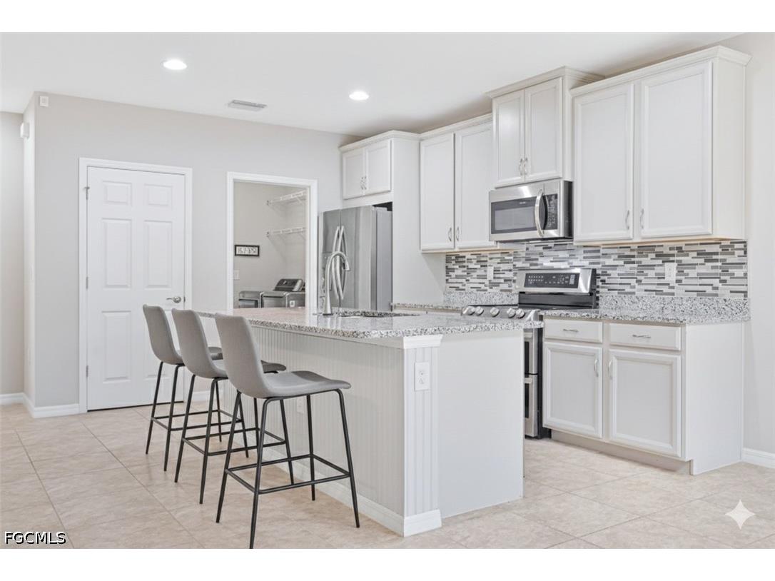 4365 Dutchess Park Road Fort Myers FL 33916 2026024819 image18