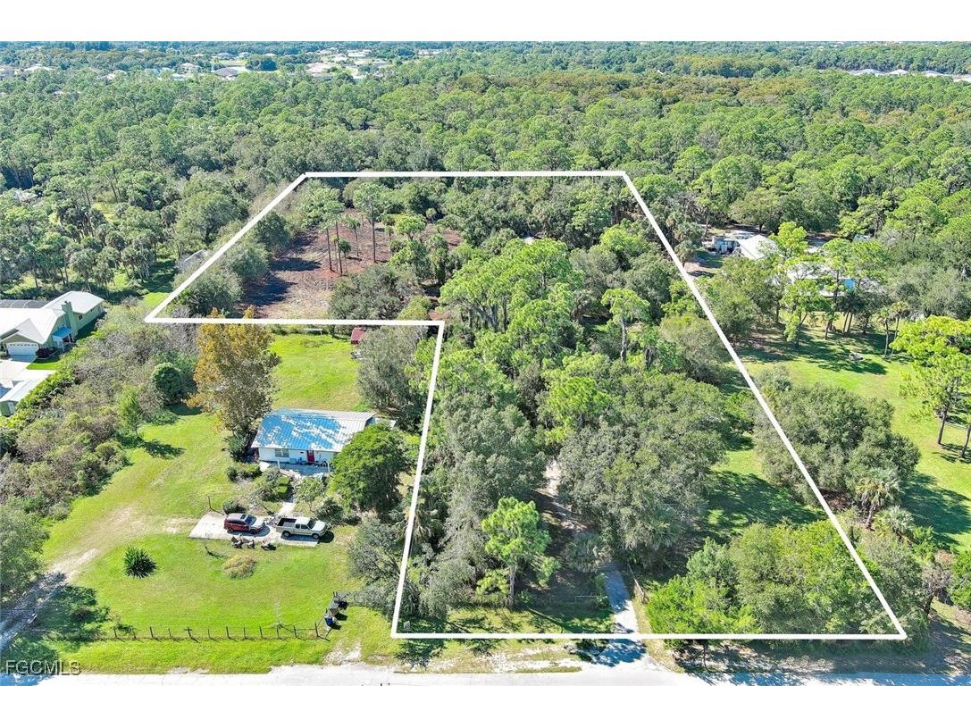 4365 Skates Circle Fort Myers FL 33905 2025018063 image1