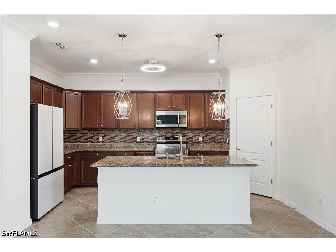 4366 Bismark Way Naples FL 34119 226017915 image11