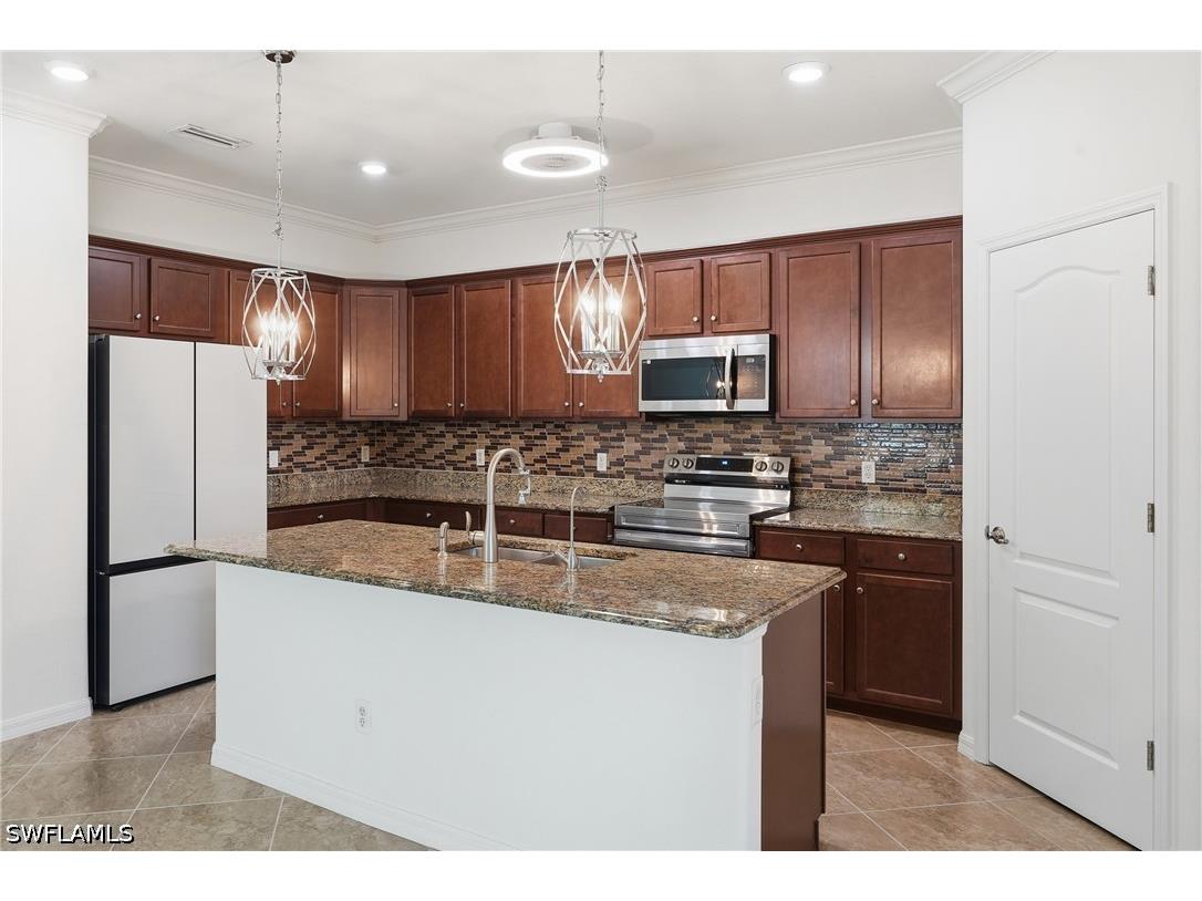 4366 Bismark Way Naples FL 34119 226017915 image12
