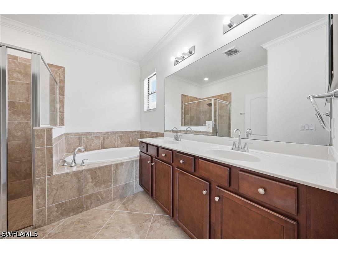 4366 Bismark Way Naples FL 34119 226017915 image20