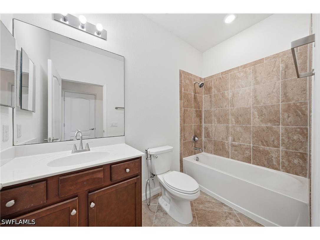 4366 Bismark Way Naples FL 34119 226017915 image24