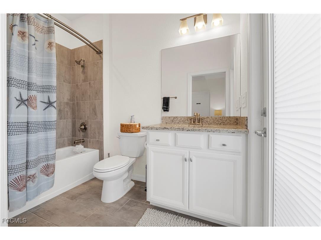 43660 Tree Top Trail Punta Gorda FL 33982 2025016994 image17