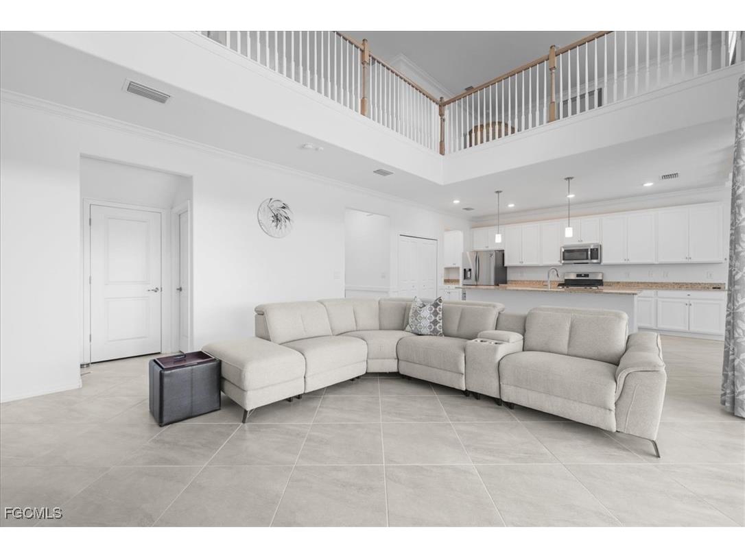 43668 Tree Top Trail Punta Gorda FL 33982 2025007926 image14