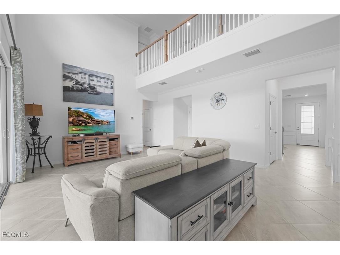 43668 Tree Top Trail Punta Gorda FL 33982 2025007926 image15