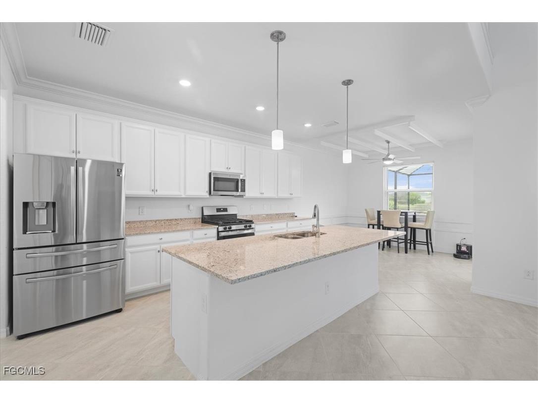 43668 Tree Top Trail Punta Gorda FL 33982 2025007926 image16