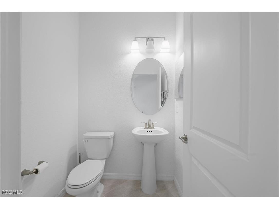 43668 Tree Top Trail Punta Gorda FL 33982 2025007926 image24