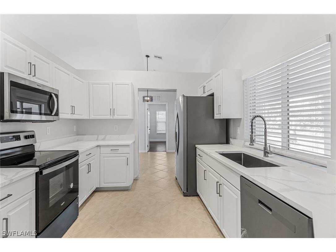 4367 18th Street NE Naples FL 34120 226011536 image12