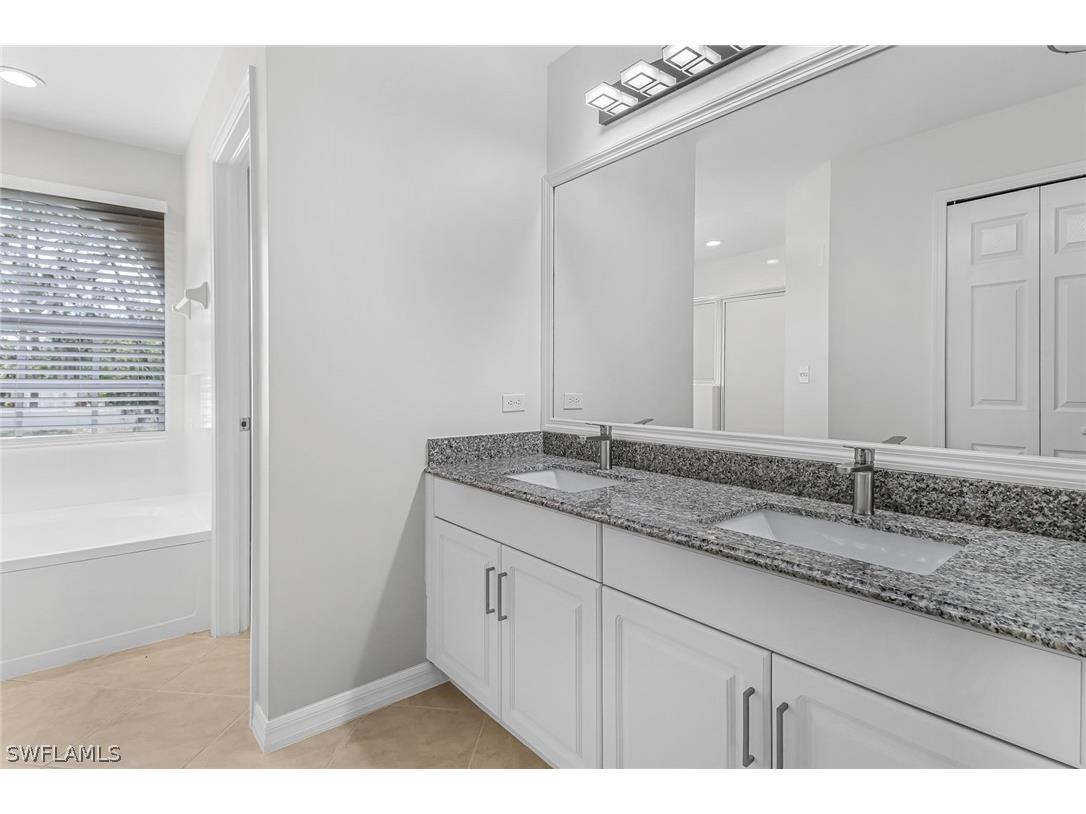 4367 18th Street NE Naples FL 34120 226011536 image17