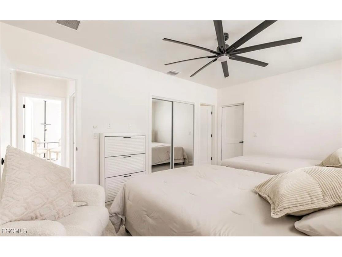 4369 Cypress Lane Fort Myers FL 33905 2025025701 image12
