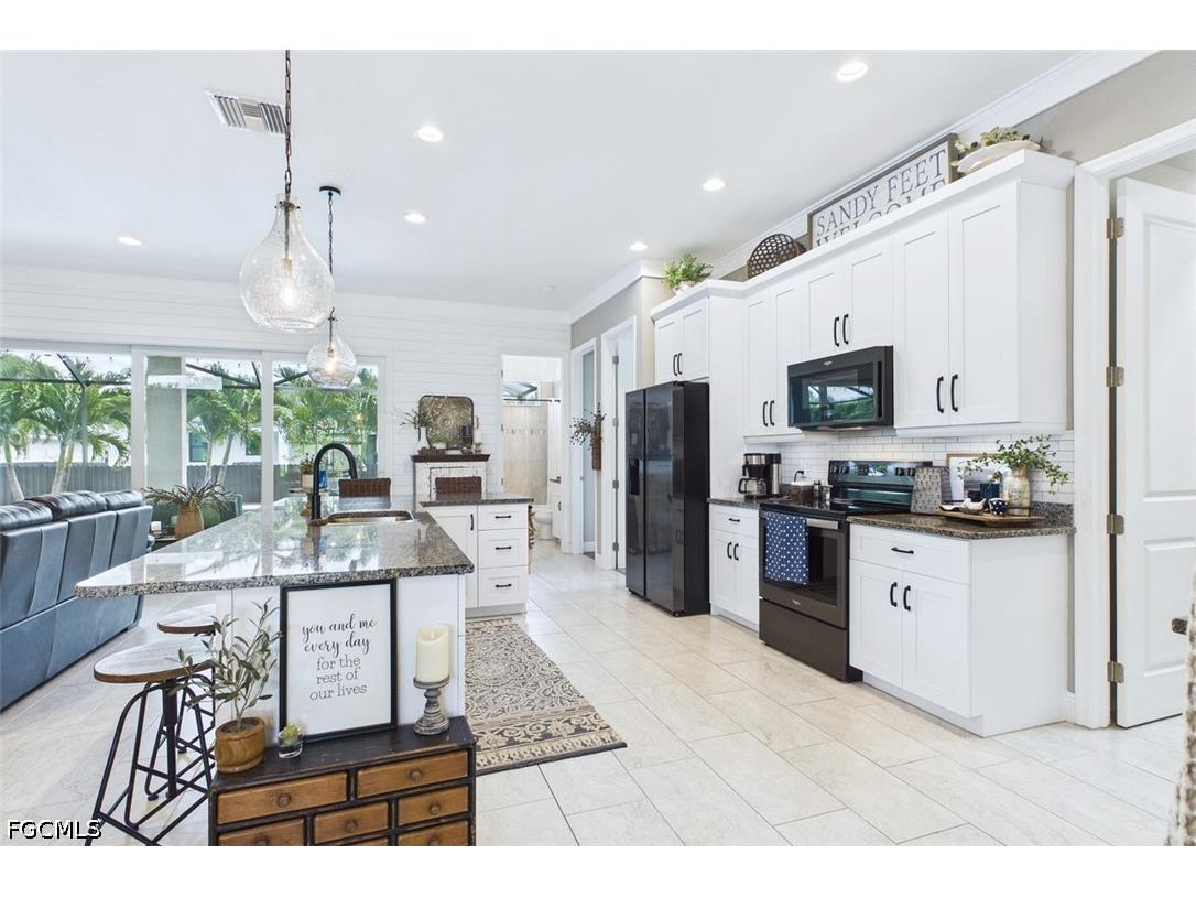 437 NW 38th Place Cape Coral FL 33993 2026022534 image9