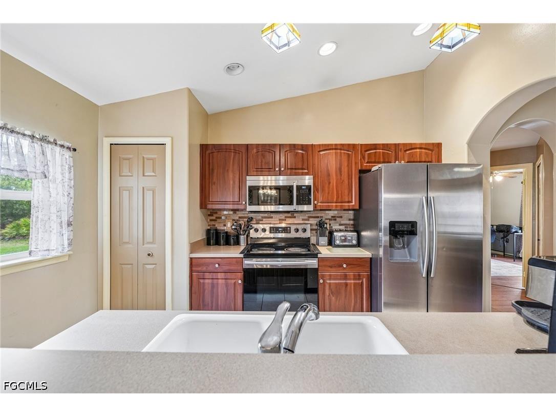 437 Raymer Street Lehigh Acres FL 33974 2026024441 image13