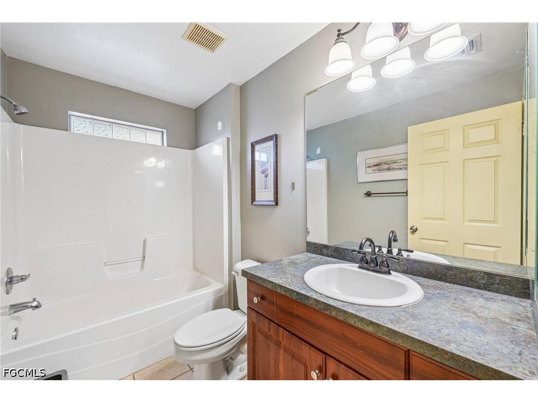 437 Raymer Street Lehigh Acres FL 33974 2026024441 image20