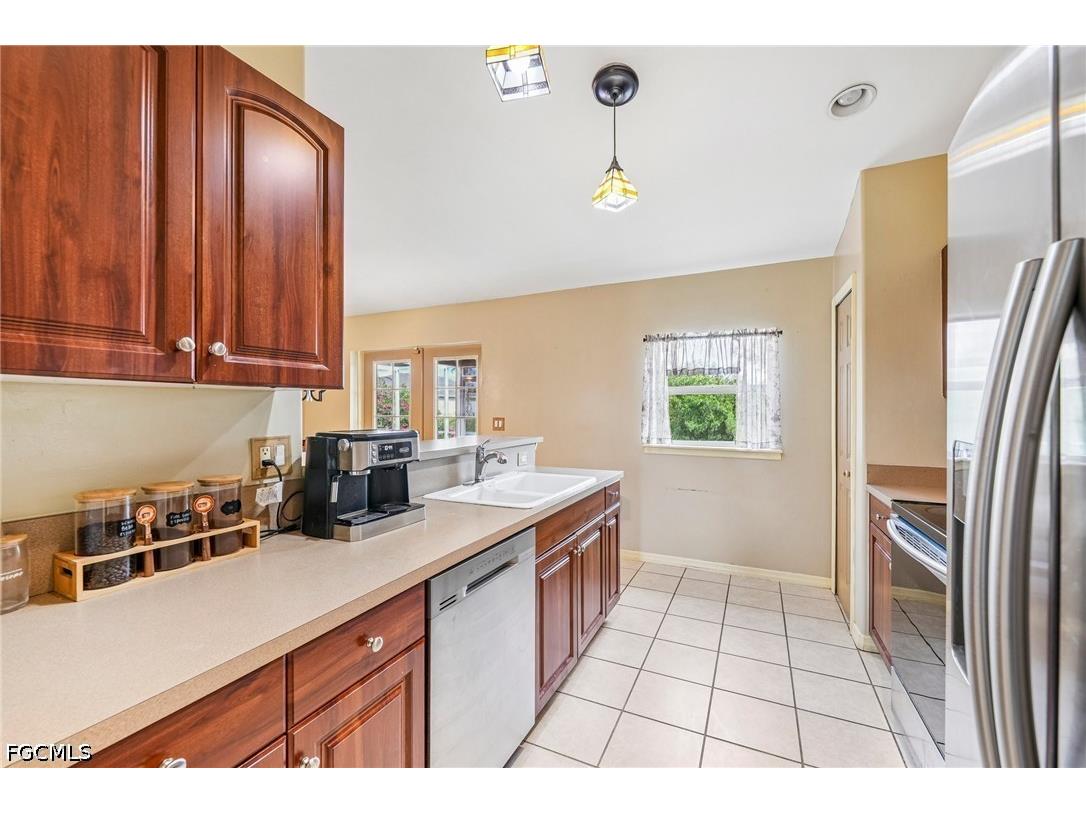 437 Raymer Street Lehigh Acres FL 33974 2026024441 image9