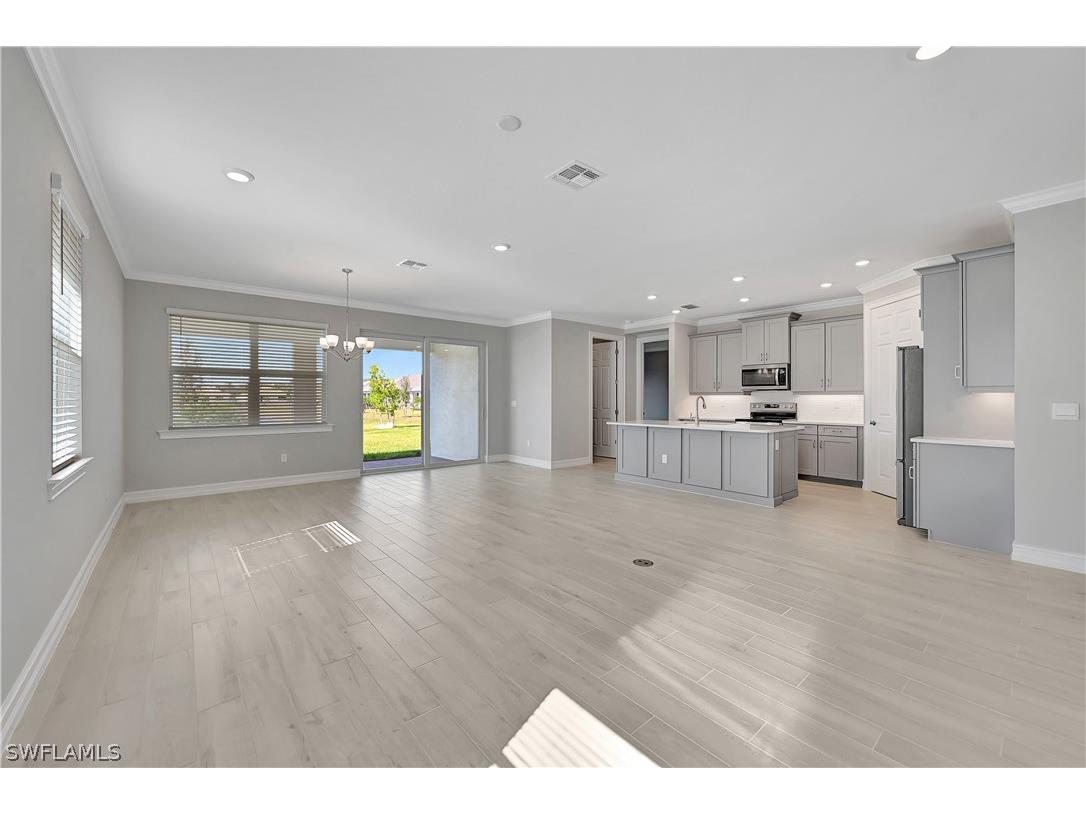 437 Tamarindo Lane Naples FL 34114 226009171 image5
