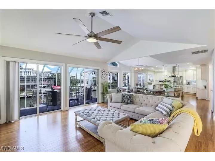 437 Trade Winds Avenue Naples FL 34108 225079568 image2