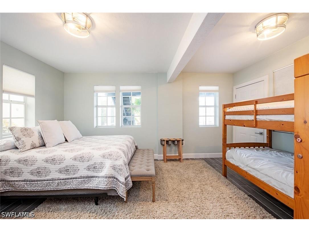 437 Trade Winds Avenue Naples FL 34108 225079568 image24