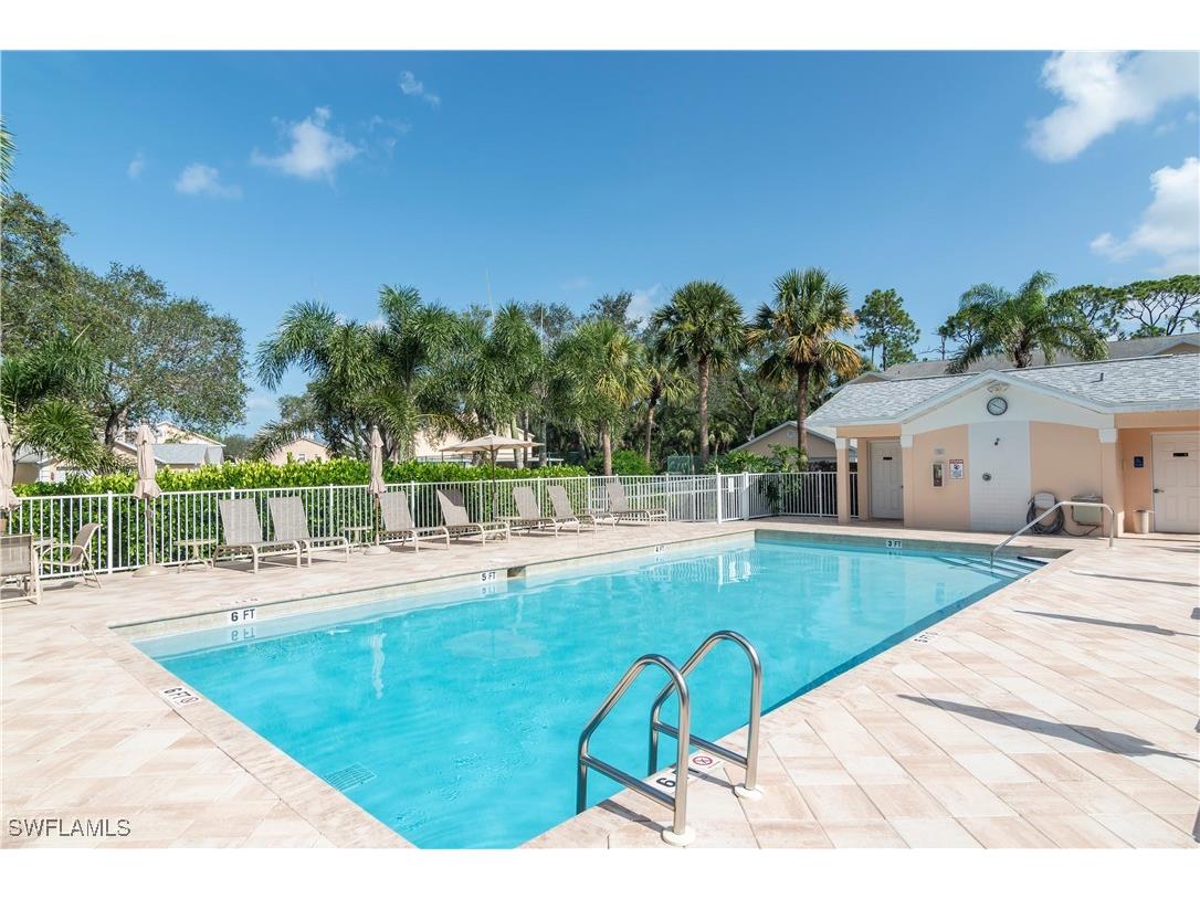 437 Wiggins Lake Court #201 Naples FL 34110 225060387 image21