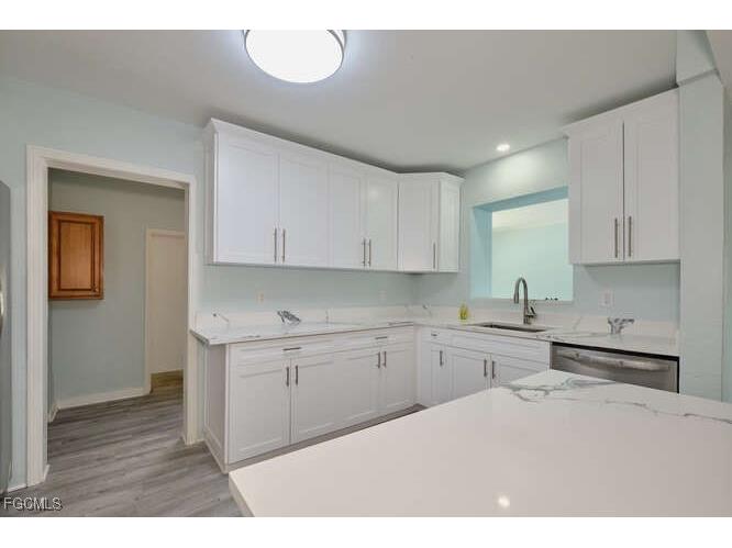 4370 Deleon Street Fort Myers FL 33901 2025005778 image11