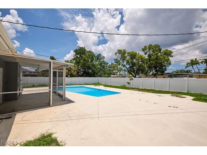 4370 Deleon Street Fort Myers FL 33901 2025005778 image41