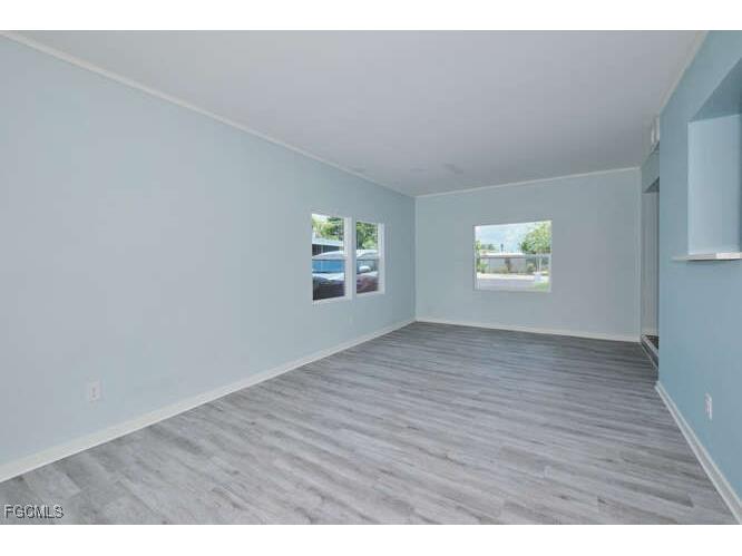 4370 Deleon Street Fort Myers FL 33901 2025005778 image5