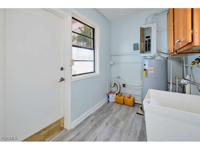 4370 Deleon Street Fort Myers FL 33901 2026004024 image35