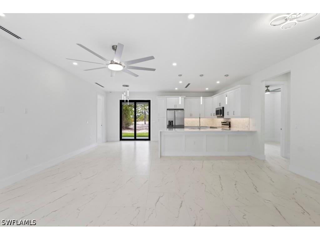 4371 70th Avenue NE Naples FL 34120 226010324 image6