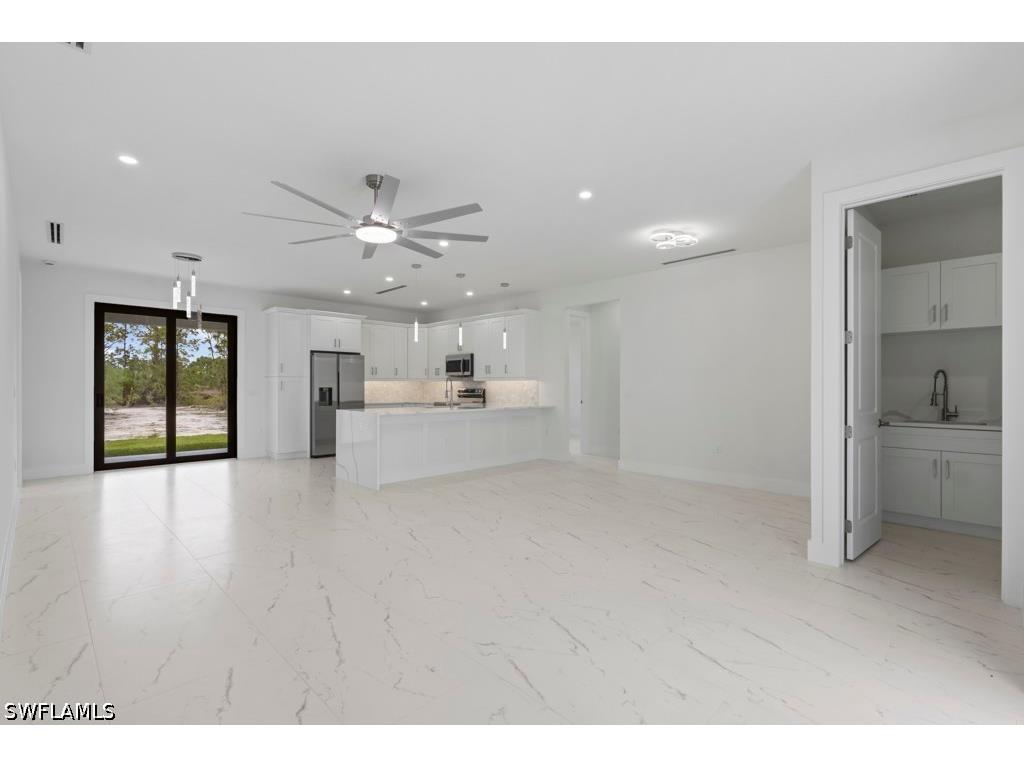 4371 70th Avenue NE Naples FL 34120 226010324 image7