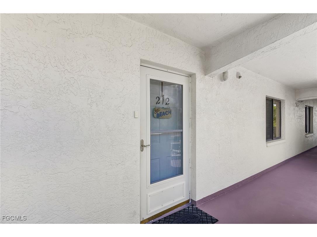 4371 Bay Beach Lane #212 Fort Myers Beach FL 33931 2025007578 image1