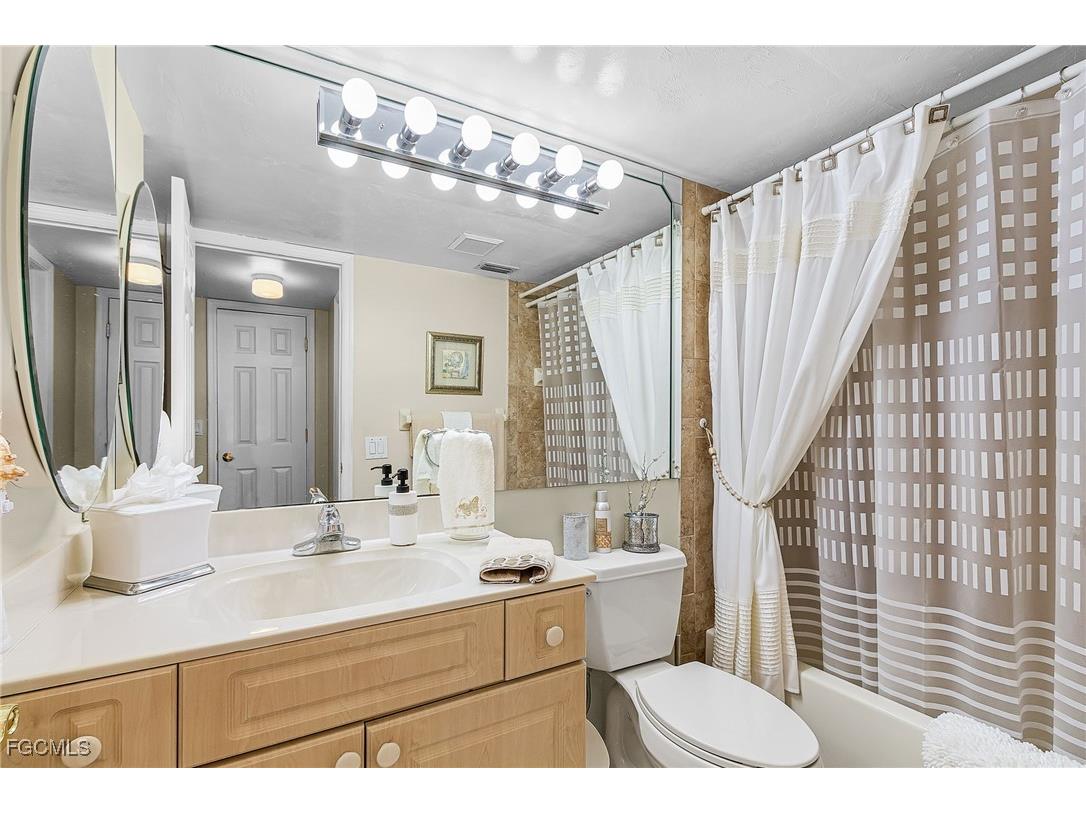 4371 Bay Beach Lane #212 Fort Myers Beach FL 33931 2025007578 image13