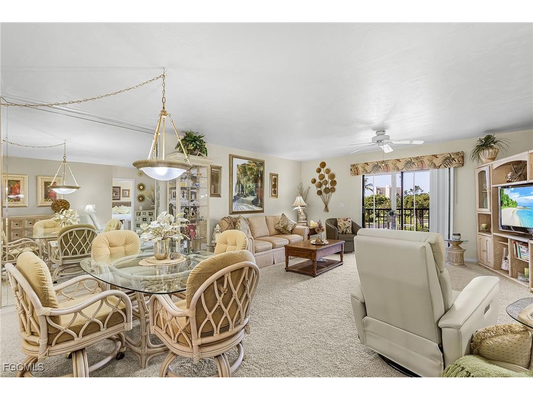 4371 Bay Beach Lane #212 Fort Myers Beach FL 33931 2025007578 image2