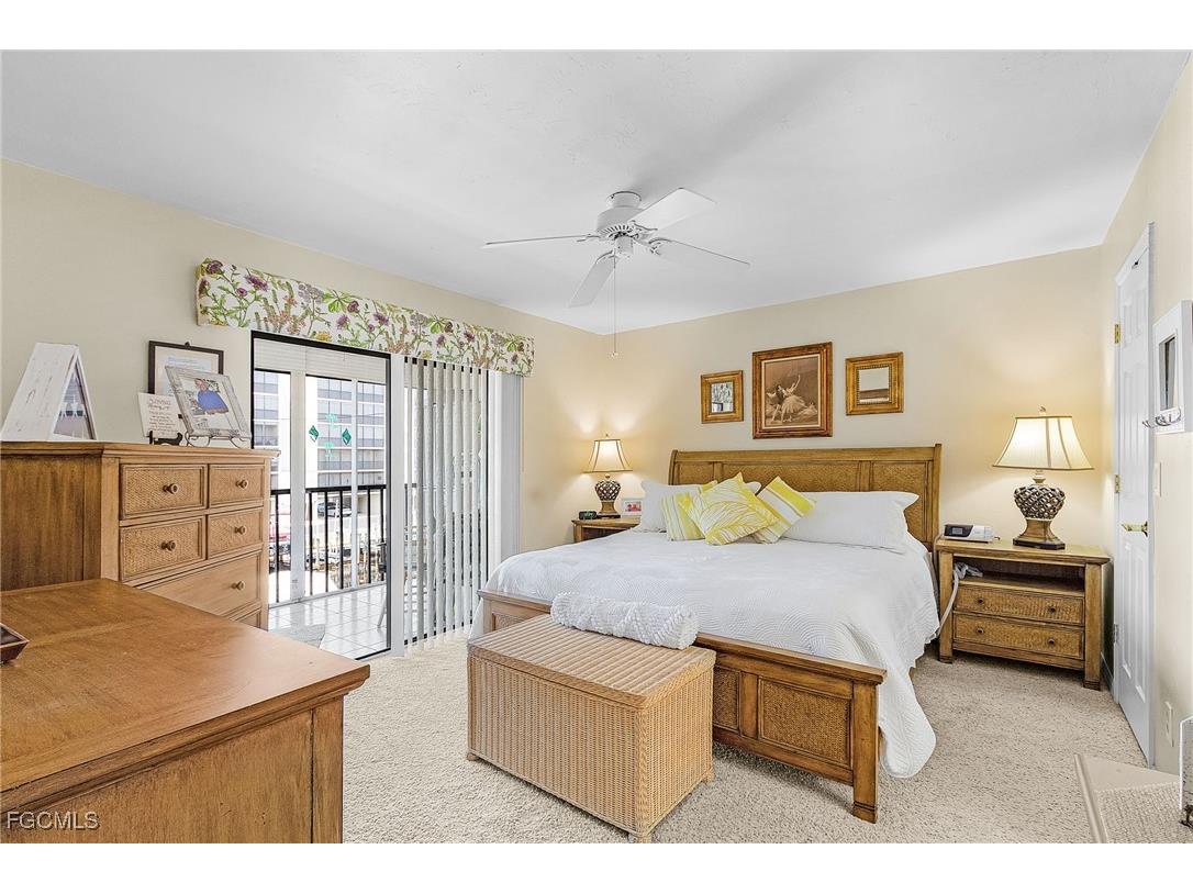 4371 Bay Beach Lane #212 Fort Myers Beach FL 33931 2025007578 image3