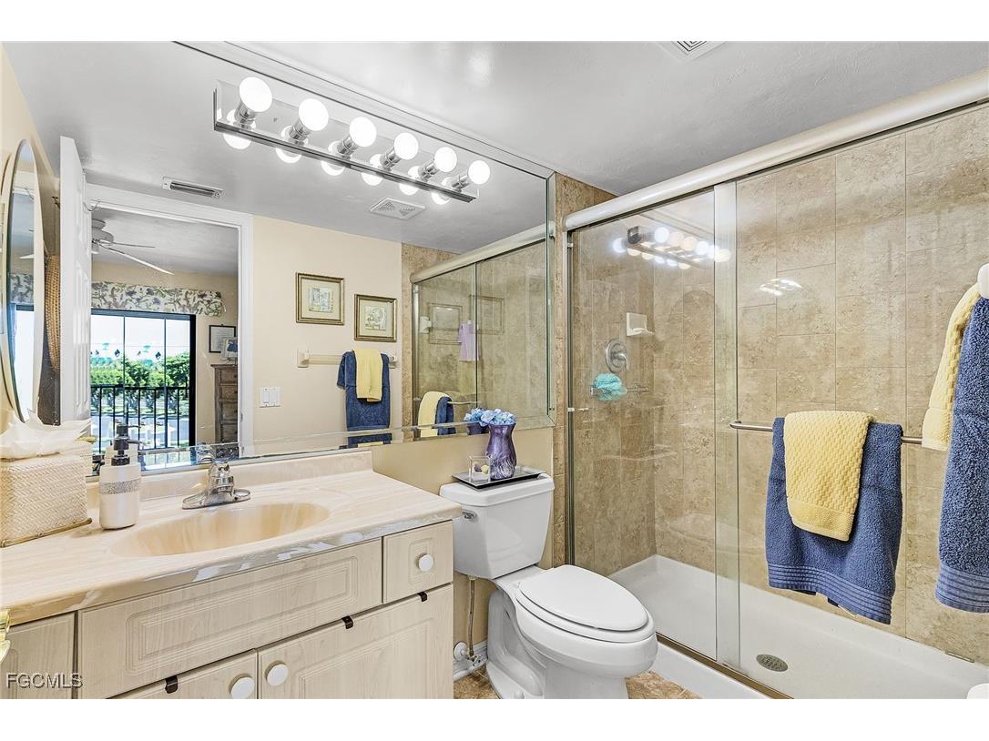 4371 Bay Beach Lane #212 Fort Myers Beach FL 33931 2025007578 image6