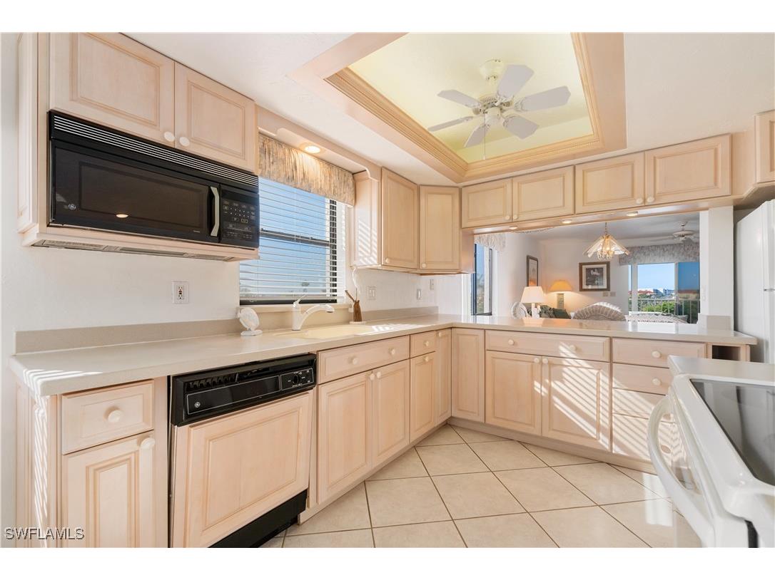 4371 Bay Beach Lane #411 Fort Myers Beach FL 33931 225072107 image5