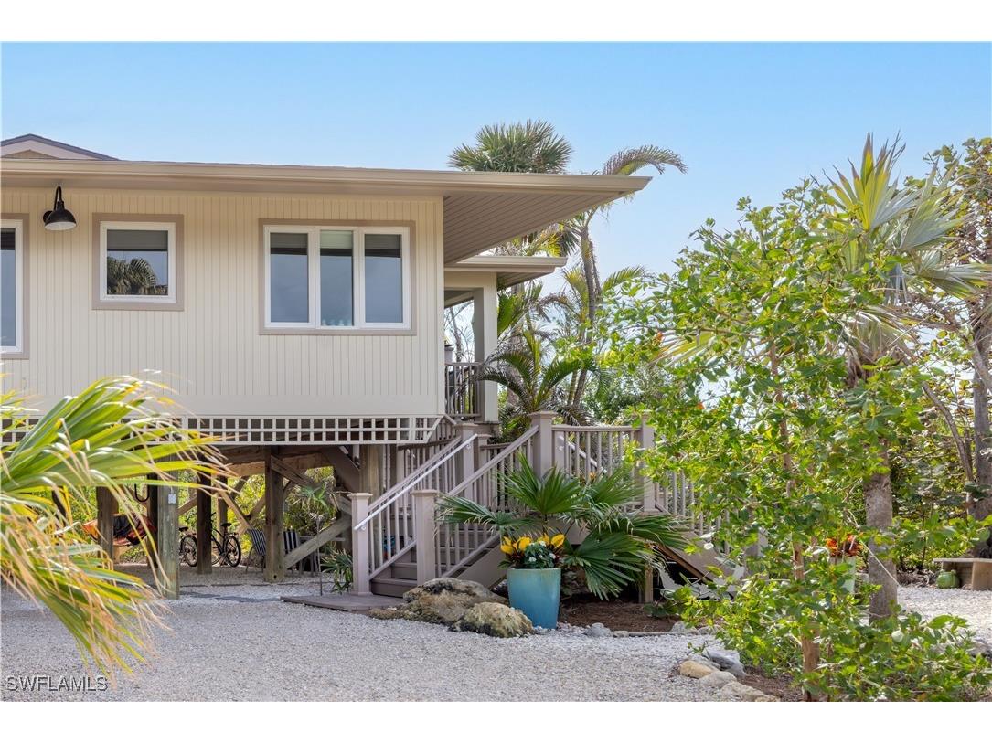 4372 Gulf Pines Drive Sanibel FL 33957 224089087 image1