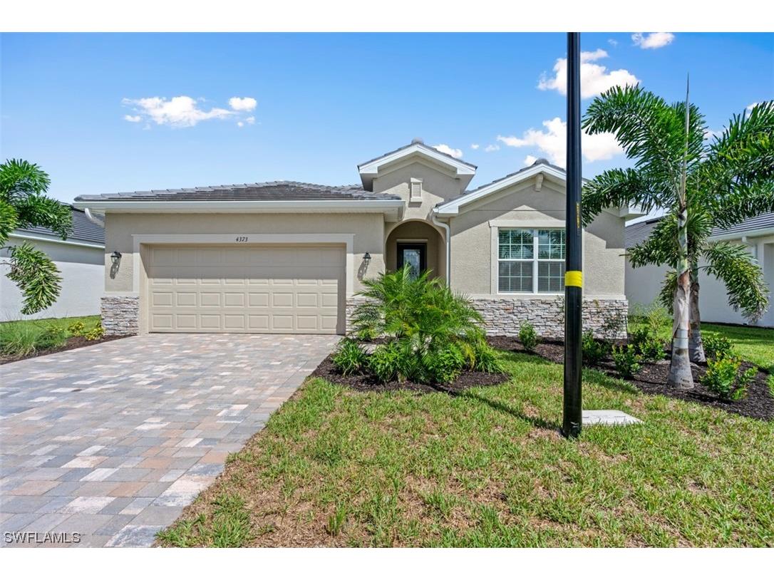 4373 Lemongrass Drive Fort Myers FL 33913 223080287 image1