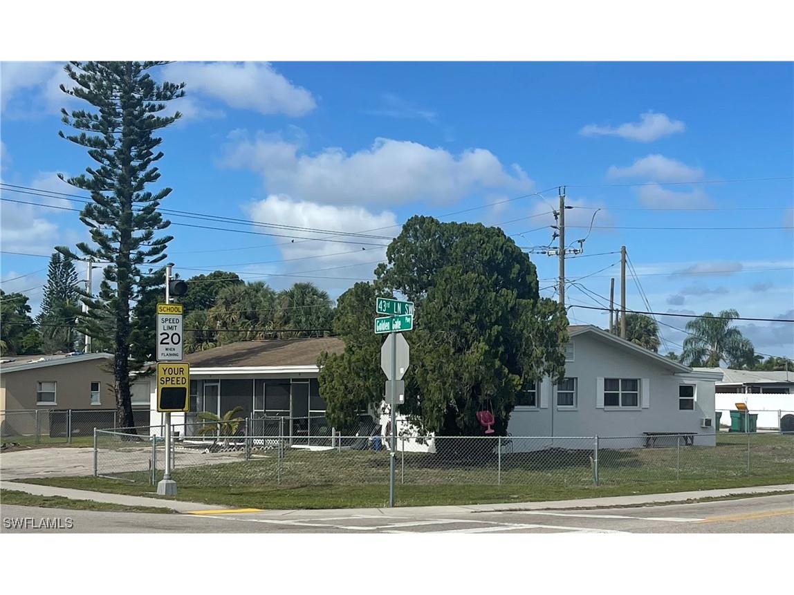 4375 Golden Gate Parkway Naples FL 34116 223074735 image1