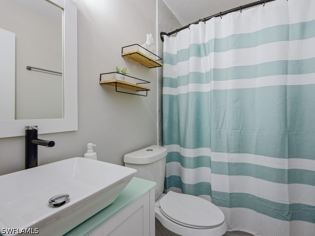 438 Bristle Cone Lane #20 Naples FL 34113 226014800 image14