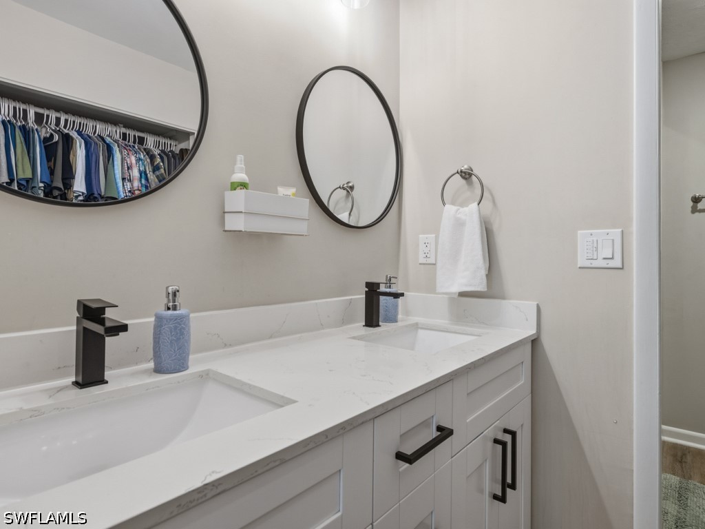 438 Bristle Cone Lane #20 Naples FL 34113 226014800 image17